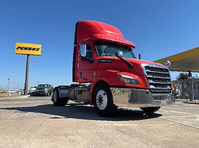 Used 2019 Freightliner Cascadia Detroit DD13 Semi Truck for sale #235835 - photo 1