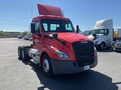 Used 2019 Freightliner Cascadia Detroit DD13 Semi Truck for sale #236013 - photo 1