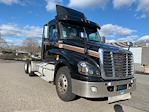 Used 2019 Freightliner Cascadia Detroit DD15AT Semi Truck for sale #236019 - photo 1