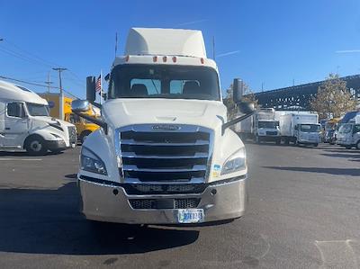 Used 2019 Freightliner Cascadia Detroit DD13 Semi Truck for sale #236262 - photo 2