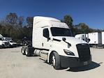 Used 2019 Freightliner Cascadia Detroit DD15AT Semi Truck with Sleeper Cab for sale #237381 - photo 1