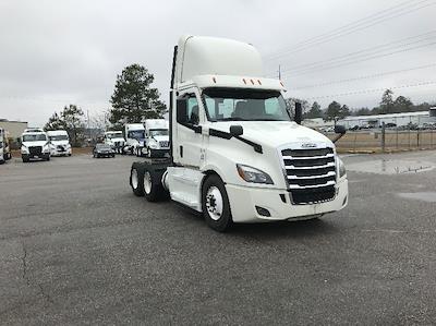 Used 2019 Freightliner Cascadia Detroit DD15AT Semi Truck for sale #237435 - photo 1
