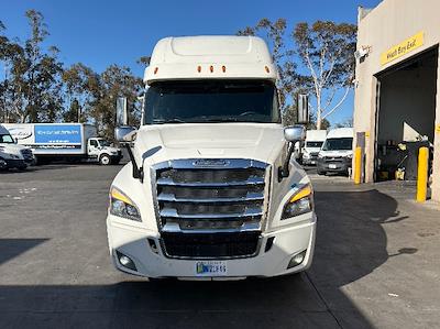 Used 2019 Freightliner Cascadia Detroit DD15AT Semi Truck with Sleeper Cab for sale #238143 - photo 2