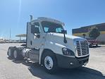 Used 2019 Freightliner Cascadia Detroit DD13 Semi Truck for sale #238592 - photo 1