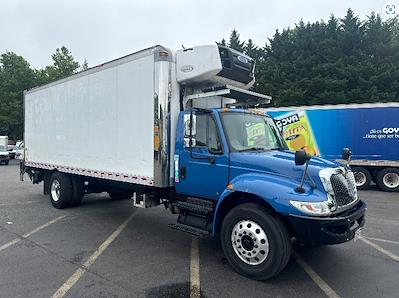 Used 2019 International DuraStar 4300 Morgan Truck Body Refrigerated Body SUPRA860 with Liftgate for sale #241250 - photo 1