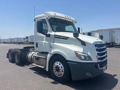 Used 2019 Freightliner Cascadia Detroit DD15AT Semi Truck for sale #241257 - photo 1
