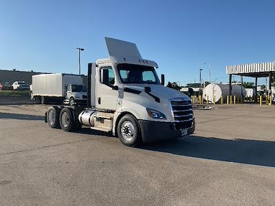 Used 2019 Freightliner Cascadia Detroit DD13 Semi Truck for sale #242309 - photo 1