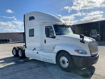 Used 2019 International LT - photo 1