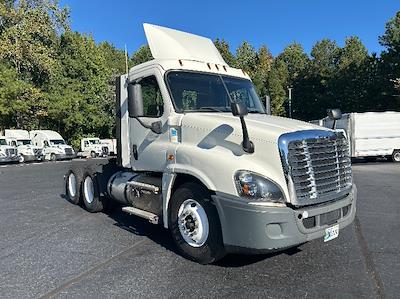 Used 2019 Freightliner Cascadia Detroit DD13 Semi Truck for sale #244284 - photo 1