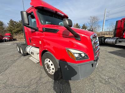 Used 2019 Freightliner Cascadia Detroit DD13 Semi Truck for sale #244405 - photo 1