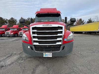 Used 2019 Freightliner Cascadia Detroit DD13 Semi Truck for sale #244406 - photo 2
