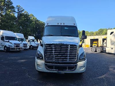 Used 2019 Freightliner Cascadia Detroit DD13 Semi Truck with Sleeper Cab for sale #244807 - photo 2