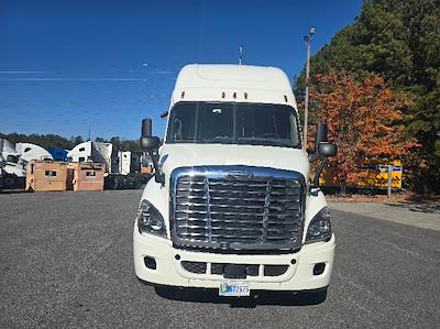 Used 2019 Freightliner Cascadia Detroit DD13 Semi Truck with Sleeper Cab for sale #244809 - photo 2