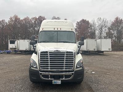 Used 2019 Freightliner Cascadia Detroit DD13 Semi Truck with Sleeper Cab for sale #244811 - photo 2