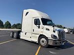 Used 2019 Freightliner Cascadia Detroit DD13 Semi Truck with Sleeper Cab for sale #244821 - photo 1