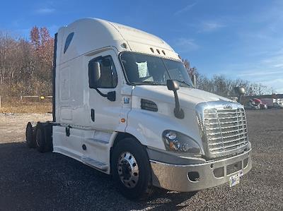 Used 2019 Freightliner Cascadia Detroit DD13 Semi Truck with Sleeper Cab for sale #244823 - photo 1