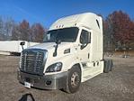 Used 2019 Freightliner Cascadia Detroit DD13 Semi Truck with Sleeper Cab for sale #244823 - photo 3