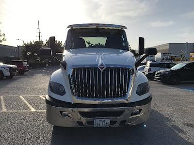 Used 2019 International LT - photo 1