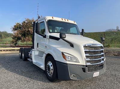 Used 2019 Freightliner Cascadia Detroit DD15AT Semi Truck for sale #245448 - photo 1
