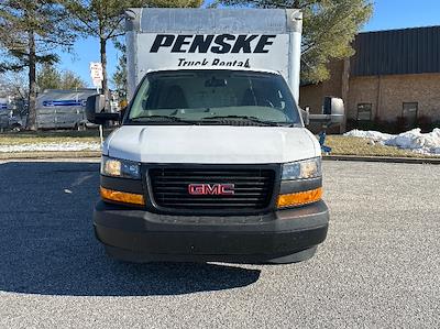 Used 2022 GMC Savana 3500 Wabash Box Van for sale #245802 - photo 2