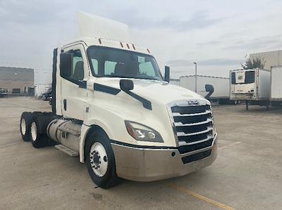 Used 2019 Freightliner Cascadia Detroit DD13 Semi Truck for sale #246991 - photo 1