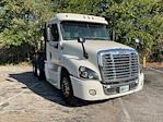 Used 2019 Freightliner Cascadia Detroit DD13 Semi Truck for sale #247237 - photo 1
