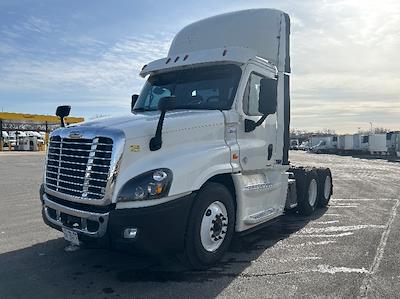 Used 2019 Freightliner Cascadia Detroit DD13 Semi Truck for sale #247239 - photo 1