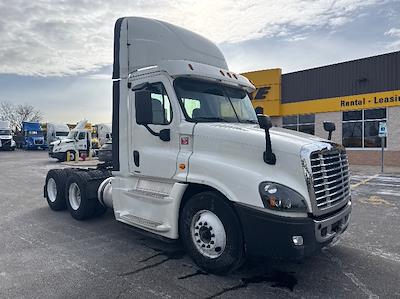 Used 2019 Freightliner Cascadia Detroit DD13 Semi Truck for sale #247248 - photo 1