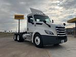 Used 2019 Freightliner Cascadia Detroit DD15AT Semi Truck for sale #248674 - photo 1