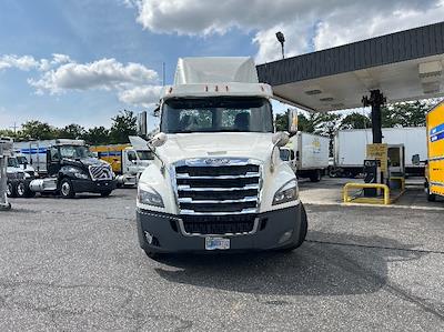 Used 2019 Freightliner Cascadia Detroit DD13 Semi Truck for sale #248963 - photo 2