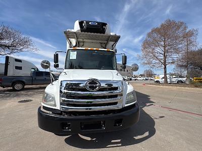 Used 2019 Hino 268A - photo 1