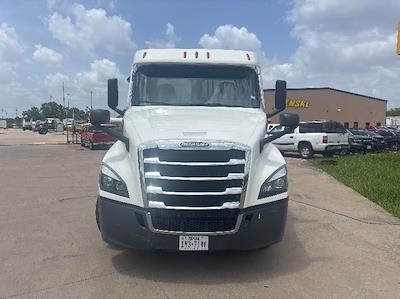 Used 2021 Freightliner Cascadia Detroit DD13 Semi Truck for sale #254436 - photo 2