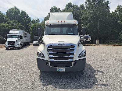 Used 2019 Freightliner Cascadia Detroit DD13 Semi Truck for sale #254541 - photo 2