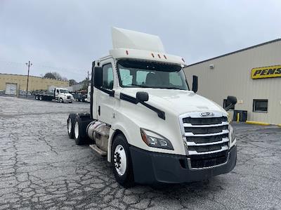 Used 2019 Freightliner Cascadia Detroit DD13 Semi Truck for sale #254567 - photo 1