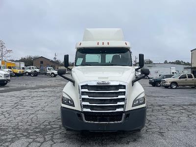 Used 2019 Freightliner Cascadia Detroit DD13 Semi Truck for sale #254567 - photo 2