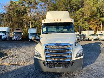 Used 2019 Freightliner Cascadia Detroit DD13 Semi Truck for sale #254576 - photo 2