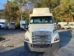Used 2019 Freightliner Cascadia Detroit DD13 Semi Truck for sale #254576 - photo 2