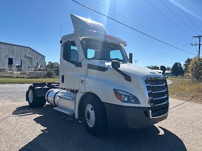 Used 2019 Freightliner Cascadia Detroit DD13 Semi Truck for sale #255050 - photo 1