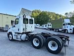Used 2019 Freightliner Cascadia Detroit DD13 Semi Truck for sale #255210 - photo 5