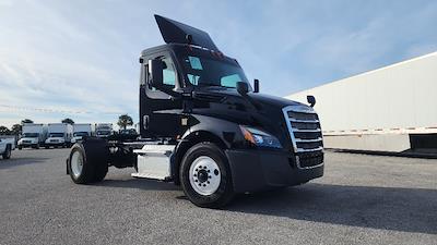 Used 2019 Freightliner Cascadia Detroit DD13 Semi Truck for sale #255332 - photo 1