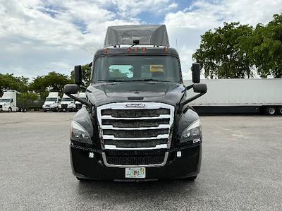 Used 2019 Freightliner Cascadia Detroit DD13 Semi Truck for sale #255340 - photo 2