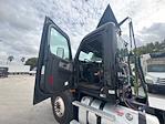 Used 2019 Freightliner Cascadia Detroit DD13 Semi Truck for sale #255343 - photo 9