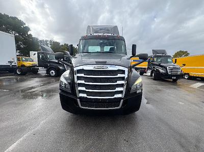Used 2019 Freightliner Cascadia Detroit DD13 Semi Truck for sale #255355 - photo 2