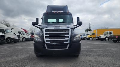 Used 2019 Freightliner Cascadia Detroit DD13 Semi Truck for sale #255369 - photo 2