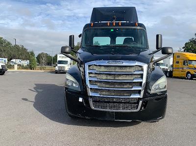 Used 2019 Freightliner Cascadia Detroit DD13 Semi Truck for sale #255376 - photo 2