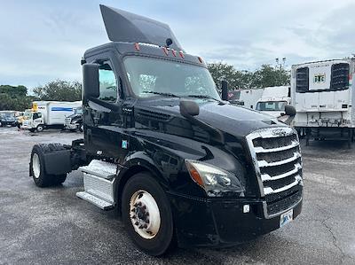 Used 2019 Freightliner Cascadia Detroit DD13 Semi Truck for sale #255378 - photo 1