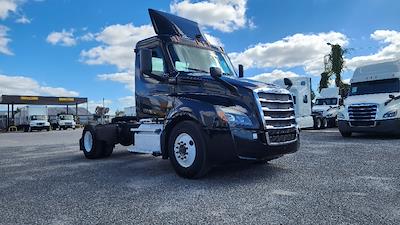 Used 2019 Freightliner Cascadia Detroit DD13 Semi Truck for sale #255387 - photo 1