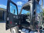 Used 2019 Freightliner Cascadia Detroit DD13 Semi Truck for sale #255389 - photo 9