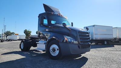 Used 2019 Freightliner Cascadia Detroit DD13 Semi Truck for sale #255390 - photo 1
