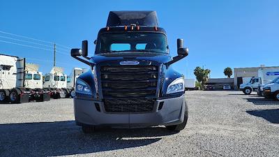Used 2019 Freightliner Cascadia Detroit DD13 Semi Truck for sale #255390 - photo 2